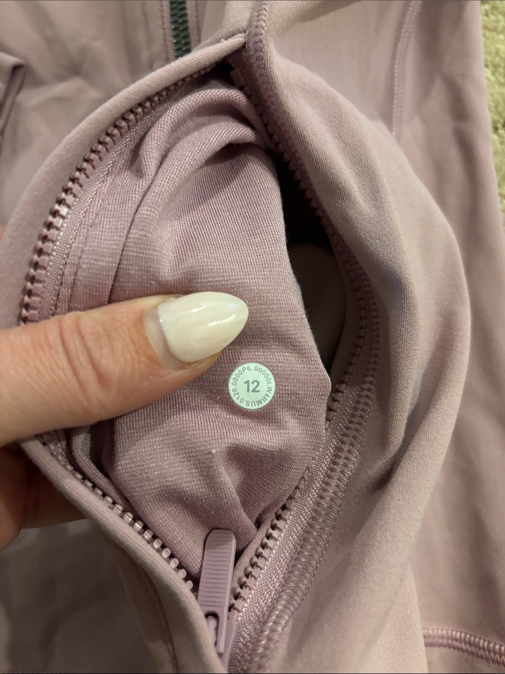 Lululemon hooded define jacket nulu - Picture 2 of 5